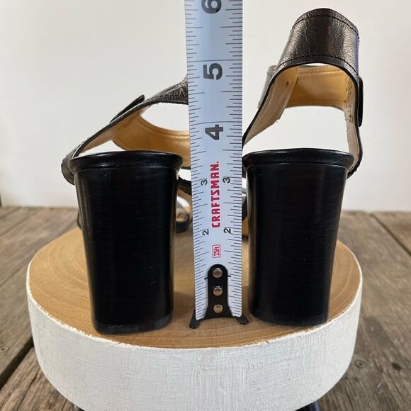 Nine West Chunky Heeled Leather Sandals Size 7.5M EUC - Picture 7 of 7